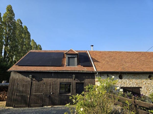 Installation photovoltaïque Eagle Solar à Frétoy